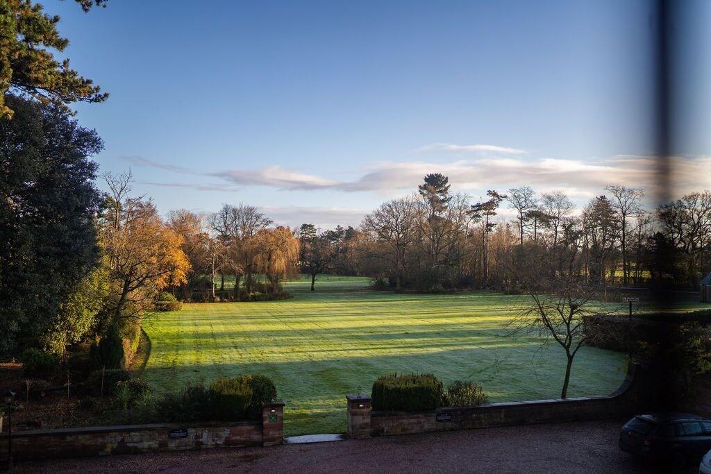 Inglewood Manor Hotell Ledsham  Eksteriør bilde