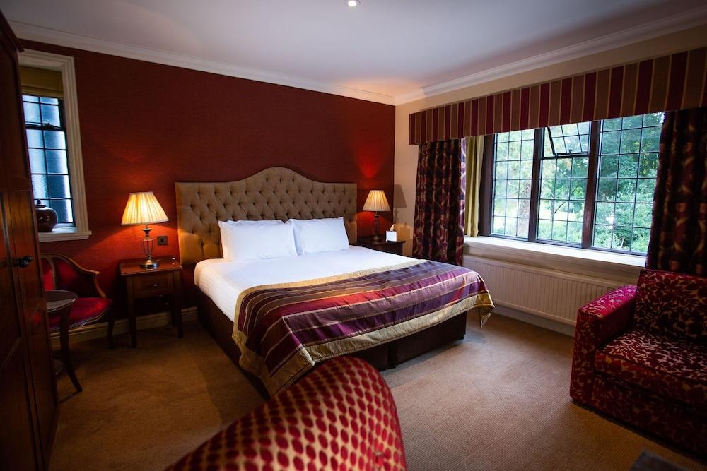 Inglewood Manor Hotell Ledsham  Eksteriør bilde
