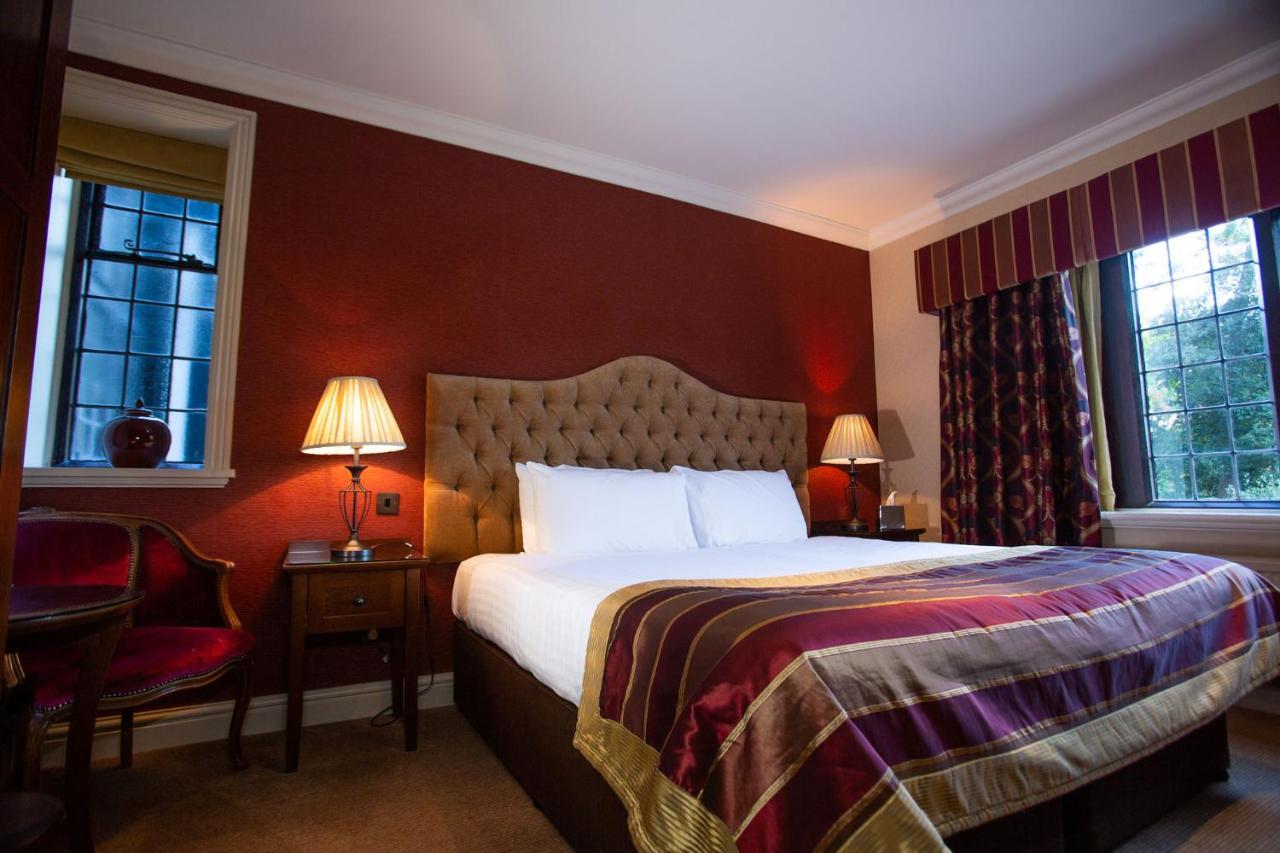Inglewood Manor Hotell Ledsham  Eksteriør bilde
